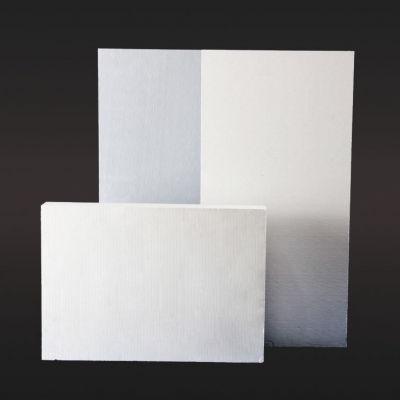 Lightweight and high strength calcium silicate board